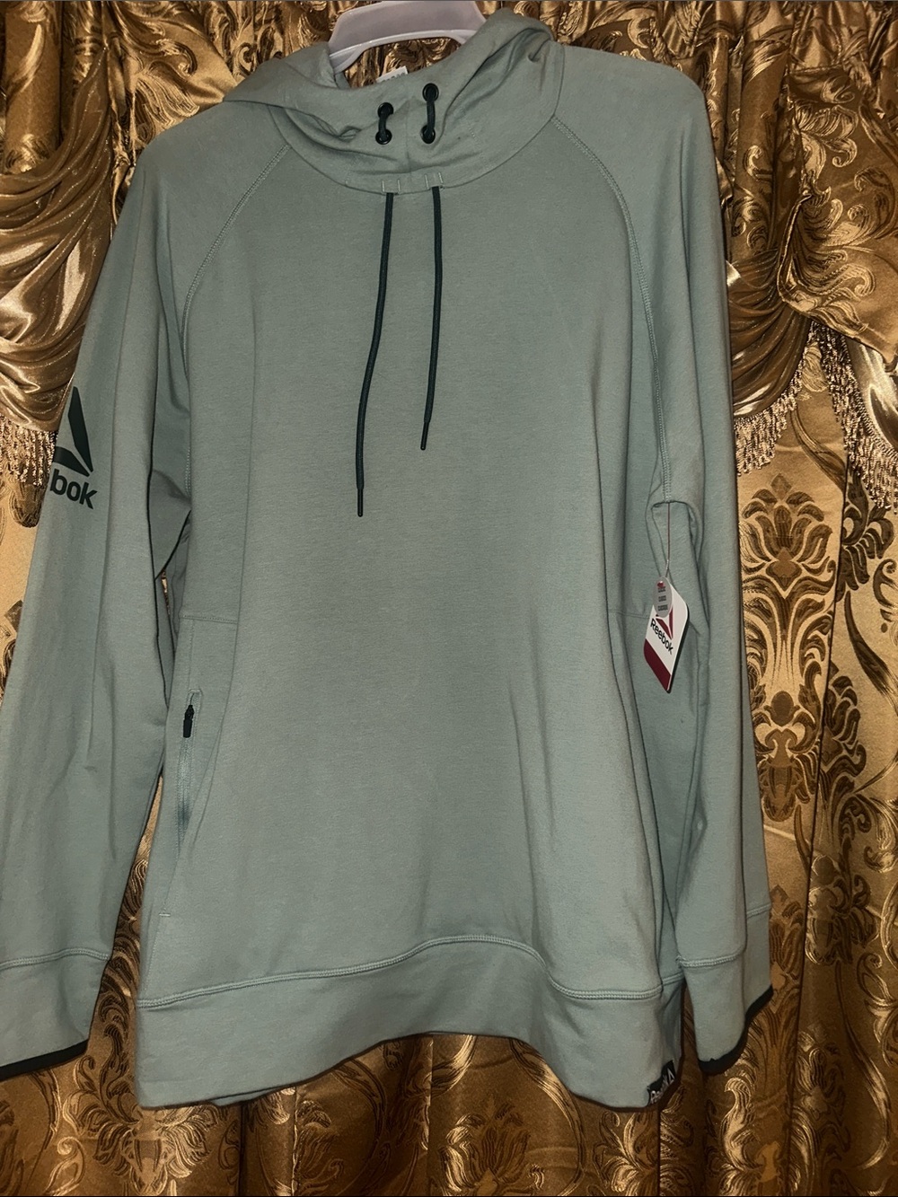 Reebok Men's Light Sage Green Pullover Hoodie